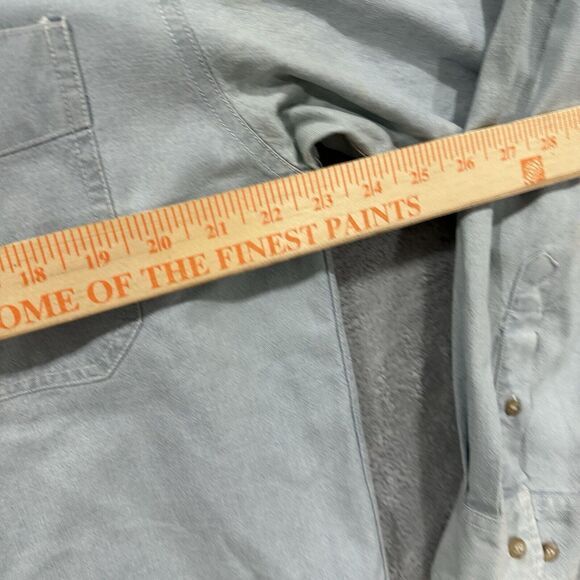 GAP Shirt Men's Large Denim Long Sleeve Button Up Western Blue Light Railroad 90 - Picture 7 of 8